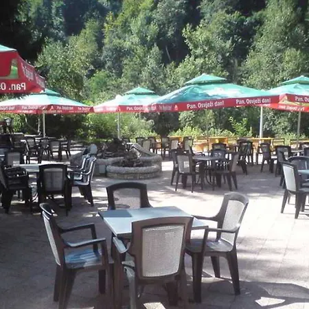 Мотель Motel Amer Pier