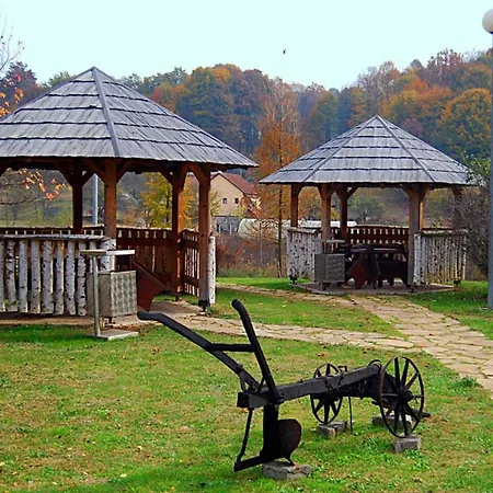 Мотель Motel Amer Pier Добой